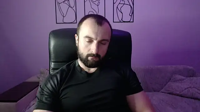 brindlefly6969 online show from November 24, 11:43 am