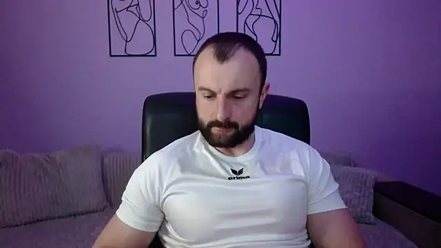 brindlefly6969 online show from April 13, 10:32 am