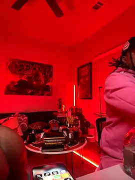 Snapshot of 4EVAGLACIERS chatting on October 26, 5:13 am 4EVAGLACIERS online show from October 26, 5:13 am