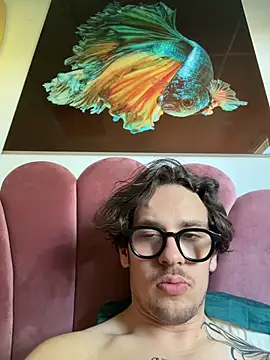 hardmecl online show from April 15, 5:42 pm