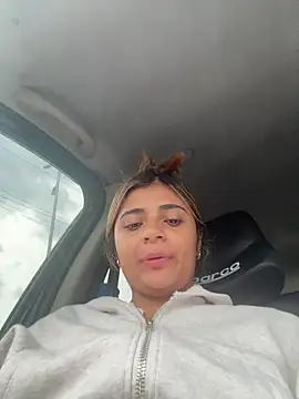 Snapshot of pamell_col chatting on November 5, 7:47 pm pamell col online show from November 5, 7:47 pm