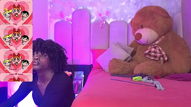 puca ebony online show from October 7, 7:44 pm