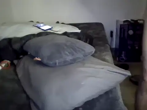 Iliketocooksquirt25 online show from February 21, 12:39 pm