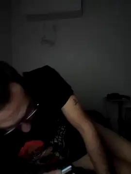 Iliketocooksquirt25 online show from March 11, 7:15 am