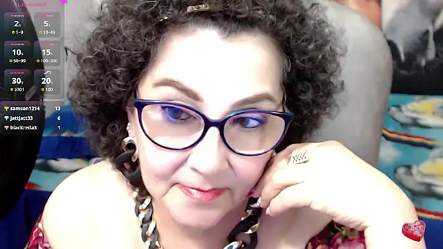 Snapshot of cataleya_mom chatting on February 21, 2:28 am cataleya mom online show from February 21, 2:28 am