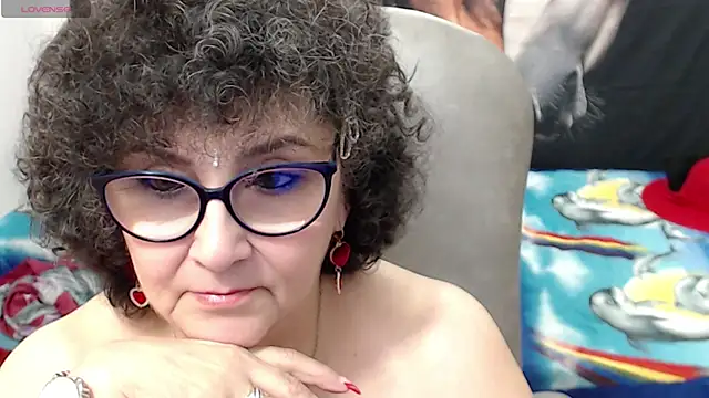 Snapshot of cataleya_mom chatting on February 22, 12:08 pm cataleya mom online show from February 22, 12:08 pm