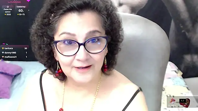Snapshot of cataleya_mom chatting on March 6, 3:57 am cataleya mom online show from March 6, 3:57 am