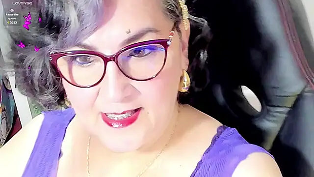 Snapshot of cataleya_mom chatting on September 13, 5:07 am cataleya mom online show from September 13, 5:07 am