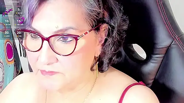 Snapshot of cataleya_mom chatting on September 18, 3:19 am cataleya mom online show from September 18, 3:19 am