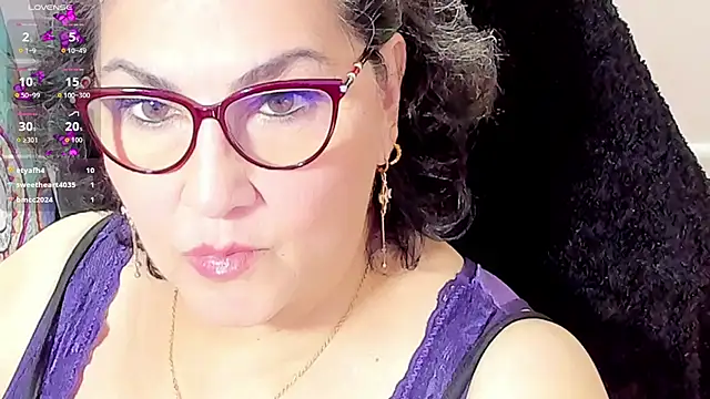 Snapshot of cataleya_mom chatting on November 23, 3:17 am cataleya mom online show from November 23, 3:17 am