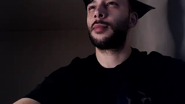 henryaxe online show from November 14, 12:42 am