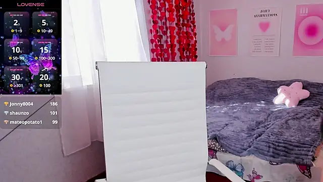 Snapshot of Geisha_Anna chatting on February 25, 9:09 am Geisha Anna online show from February 25, 9:09 am