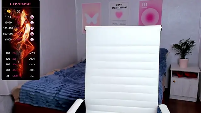 Snapshot of Geisha_Anna chatting on October 3, 5:26 am Geisha Anna online show from October 3, 5:26 am