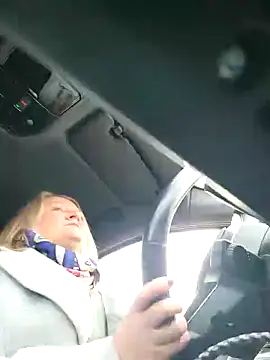 Snapshot of lady_charlyne chatting on December 3, 1:21 pm lady charlyne online show from December 3, 1:21 pm