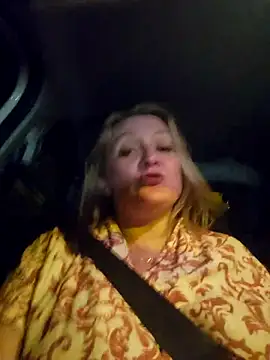 Snapshot of lady_charlyne chatting on January 17, 10:56 pm lady charlyne online show from January 17, 10:56 pm