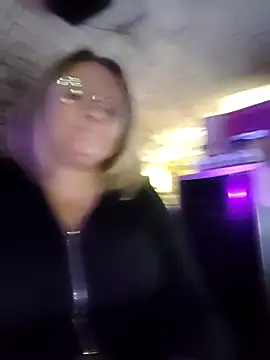 Snapshot of lady_charlyne chatting on September 19, 7:36 pm lady charlyne online show from September 19, 7:36 pm