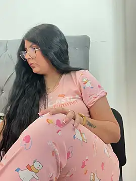 bella isabela online show from February 28, 9:01 pm