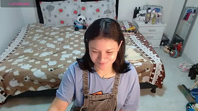 Snapshot of soniafuckboobs chatting on January 16, 12:42 pm soniafuckboobs online show from January 16, 12:42 pm