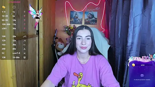 Fiery Brunette  online show from January 10, 7:35 am