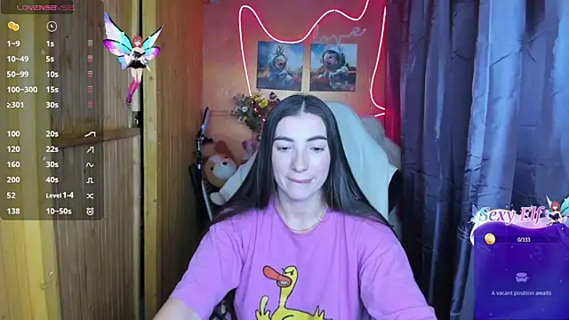 Fiery Brunette  online show from January 24, 11:15 am