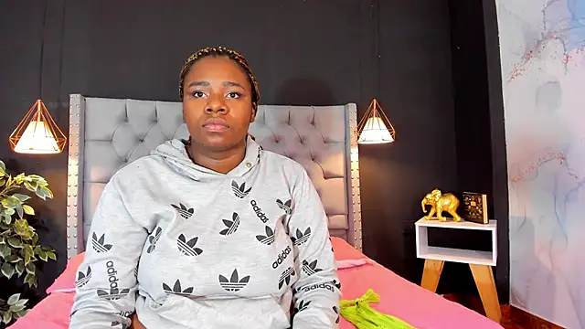 Tammy  vega  online show from February 11, 3:50 am