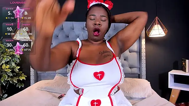 Tammy  vega  online show from October 24, 4:20 am