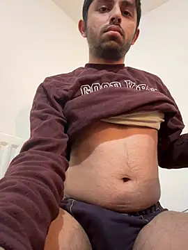 rhuh3991 online show from January 1, 12:43 am