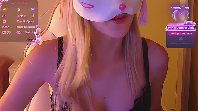Snapshot of Sydney_Swan chatting on January 2, 1:38 am Sydney Swan online show from January 2, 1:38 am