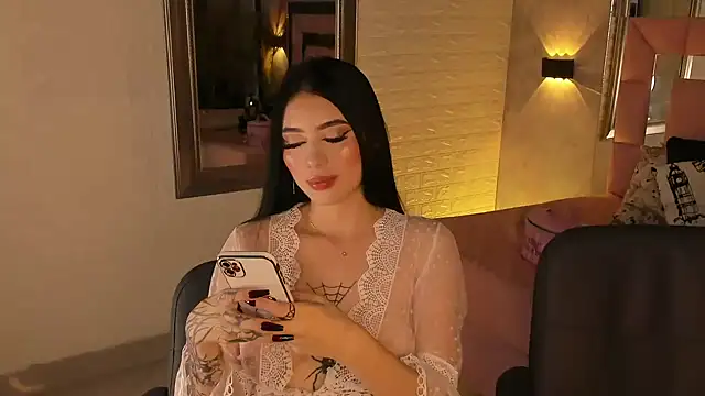 Snapshot of catalina__23 chatting on March 11, 10:42 pm catalina 23 online show from March 11, 10:42 pm