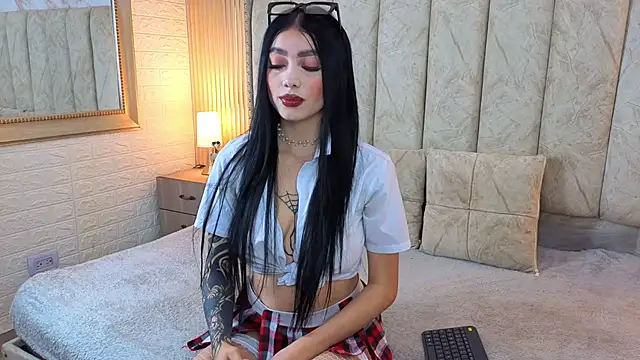 Snapshot of catalina__23 chatting on October 11, 7:45 pm catalina 23 online show from October 11, 7:45 pm