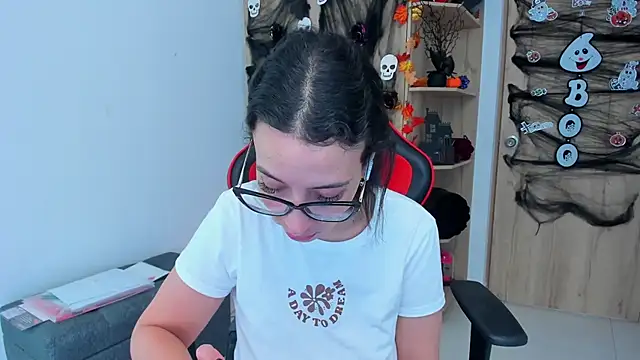  amanda seyfried19 online show from October 24, 4:58 pm