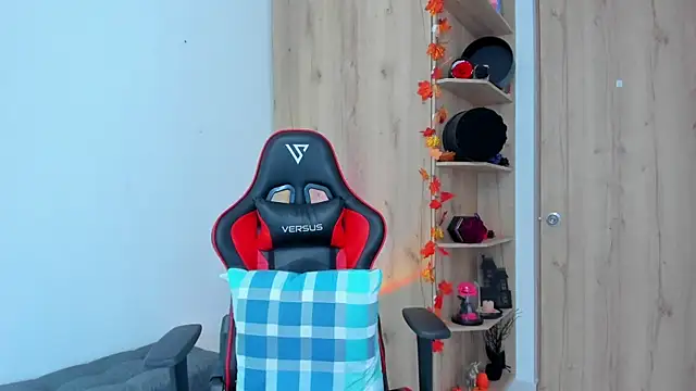  amanda seyfried19 online show from November 14, 4:49 pm