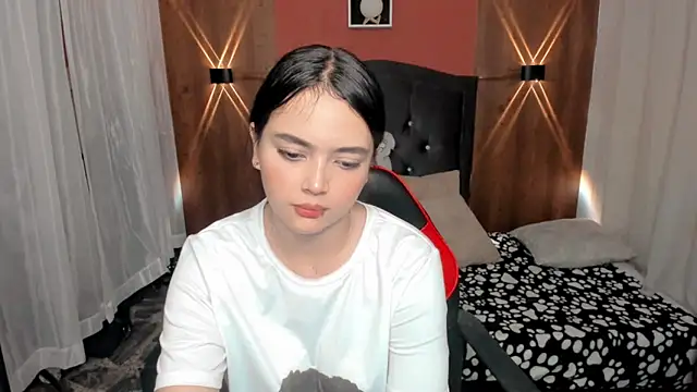 Sarah angell online show from March 21, 7:02 pm