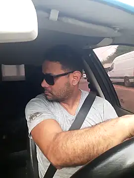 Snapshot of hecwil8 chatting on October 11, 12:04 pm hecwil8 online show from October 11, 12:04 pm