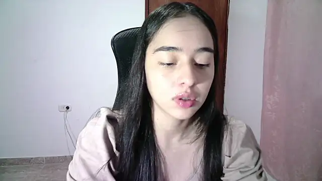 Snapshot of aineangeel chatting on September 18, 1:18 am aineangeel online show from September 18, 1:18 am