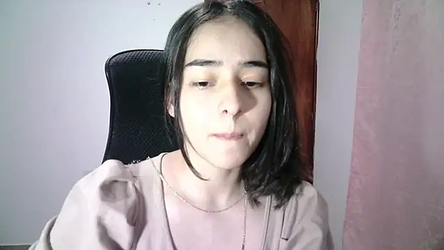 Snapshot of aineangeel chatting on October 8, 2:09 am aineangeel online show from October 8, 2:09 am