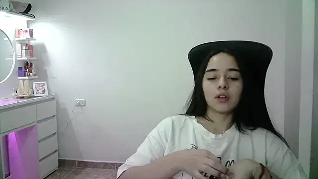 aineangeel online show from February 12, 1:22 am