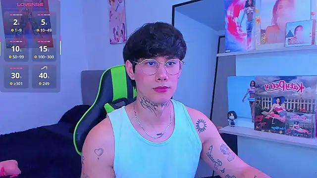 JayHotxxx online show from March 11, 8:15 pm