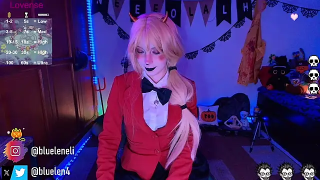 Snapshot of bluelen chatting on October 30, 8:16 am bluelen online show from October 30, 8:16 am