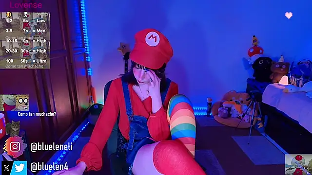 Snapshot of bluelen chatting on November 27, 8:49 am bluelen online show from November 27, 8:49 am