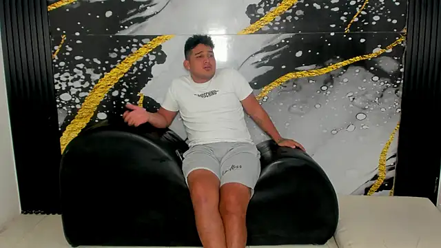 sweethot    online show from October 2, 2:46 pm