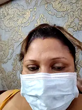 kunjan789 online show from December 4, 6:05 pm