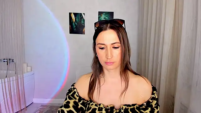 PassionGlow online show from March 18, 7:28 pm