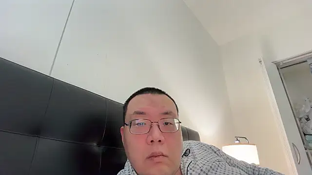 slaveasianboy online show from February 7, 8:01 pm