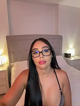 annyfosterr online show from March 13, 1:34 am