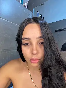 annyfosterr online show from March 25, 9:32 pm