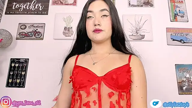 olivia22love online show from November 28, 12:41 pm