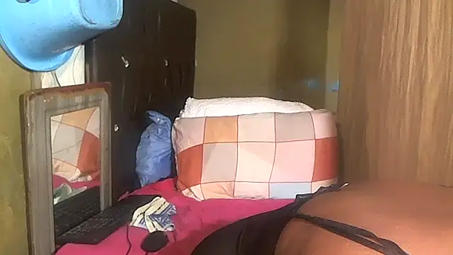 Snapshot of BustyLisa866 chatting on November 20, 10:42 pm BustyLisa866 online show from November 20, 10:42 pm