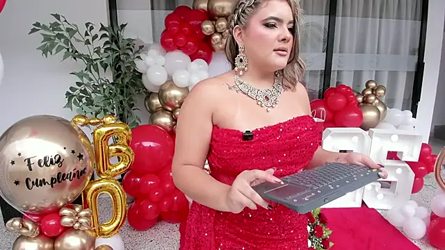 EVELIN MASON online show from December 1, 6:13 pm