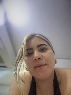 EVELIN MASON online show from December 4, 10:40 pm